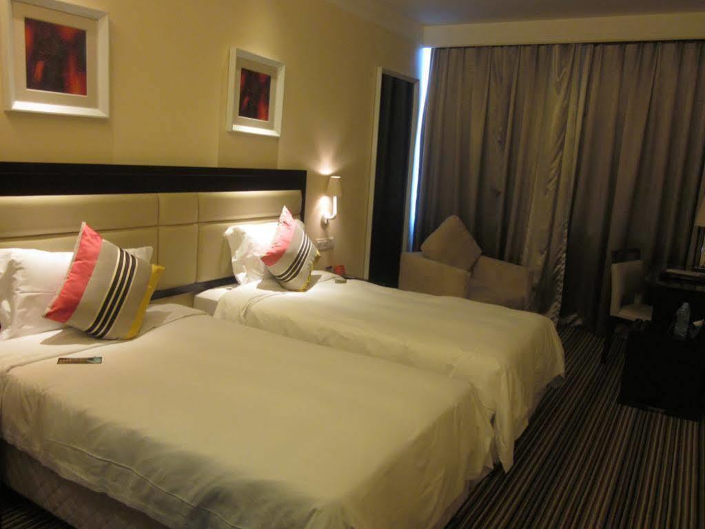 Joy Inn Gongbei Zhuhai Exterior photo
